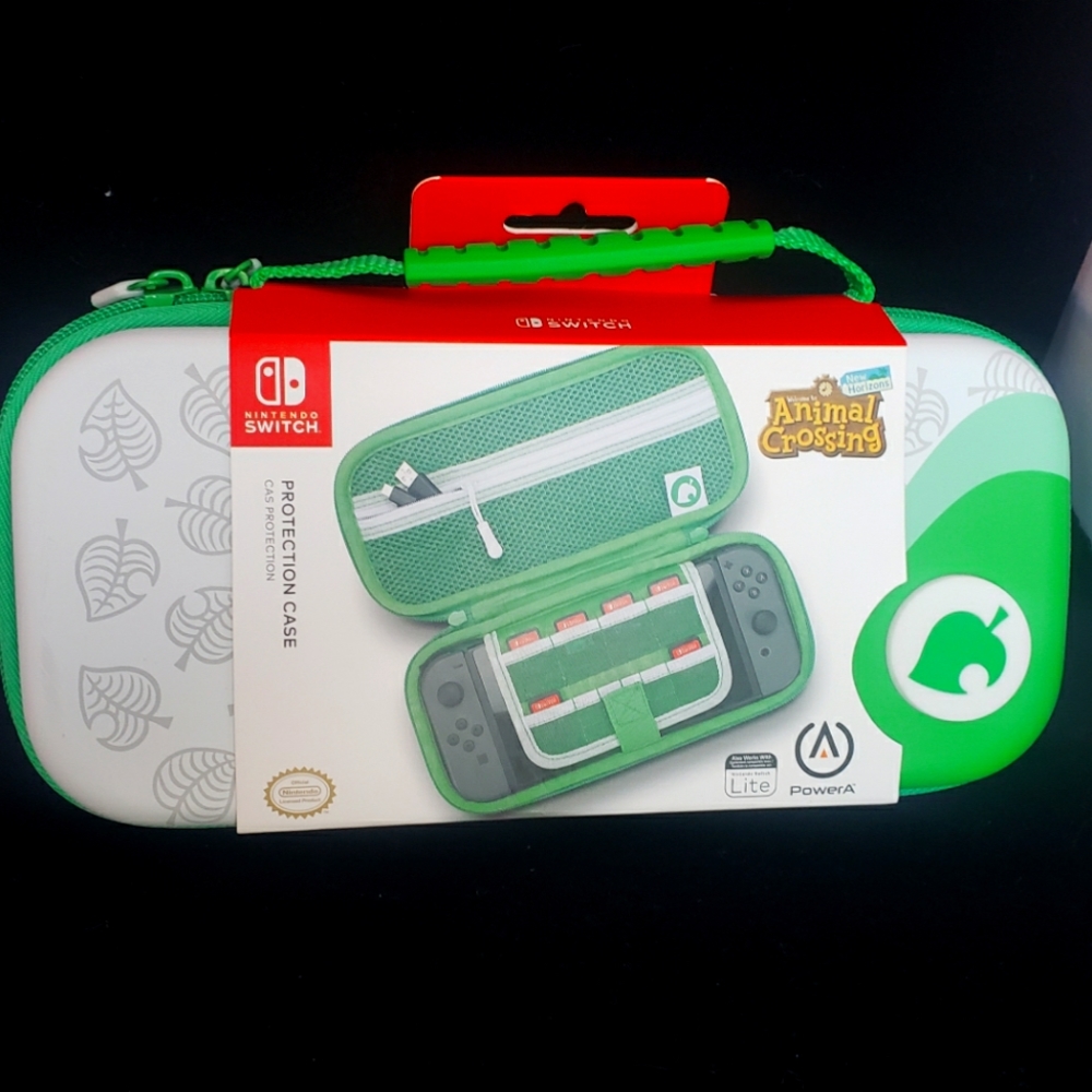 Nook ACNH NWT nintendo switch/switch lite carry cas aloha print leaf